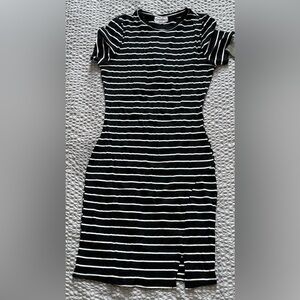 ⚠️Fitted Dress⚠️